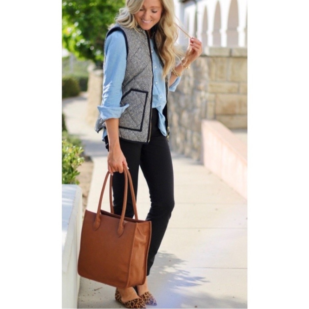 J. Crew Herringbone Excursion Quilted Puffer Vest Jacket Size XS Black